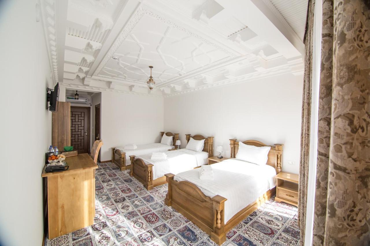 Labi Rud Hotel Premium Бухара Екстериор снимка