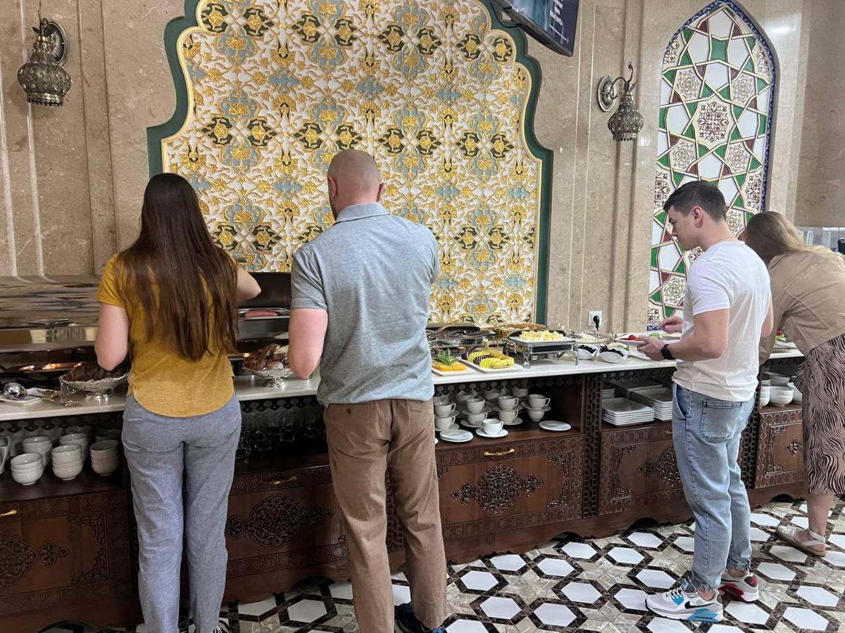Labi Rud Hotel Premium Бухара Екстериор снимка